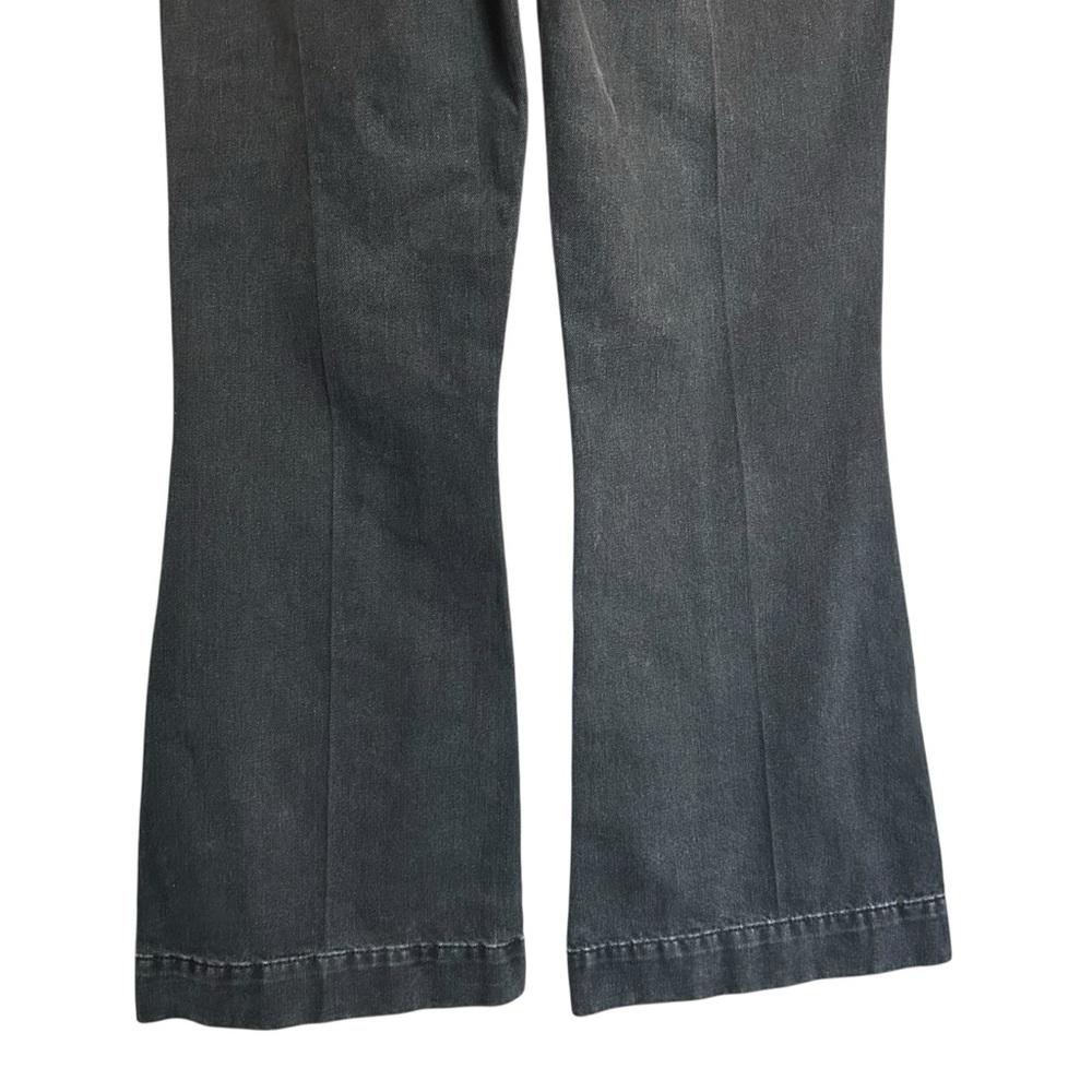 High-Rise Black Flare Jeans for Women — Sleek Wide-Leg Fit - Picture 10 of 15